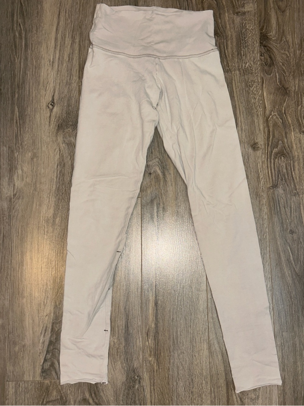 Aritzia High-Waist Leggings in Light Beige